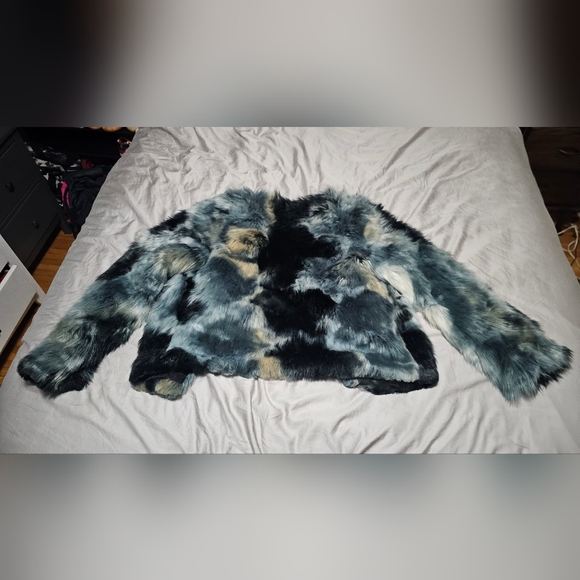 Spirithoods faux fur L jacket - Picture 3 of 4
